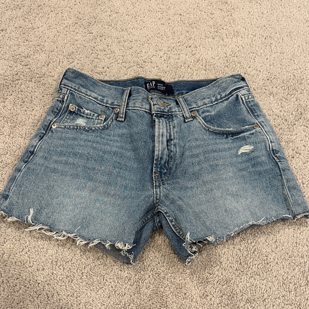 GAP Women's Light Blue Jean Shorts